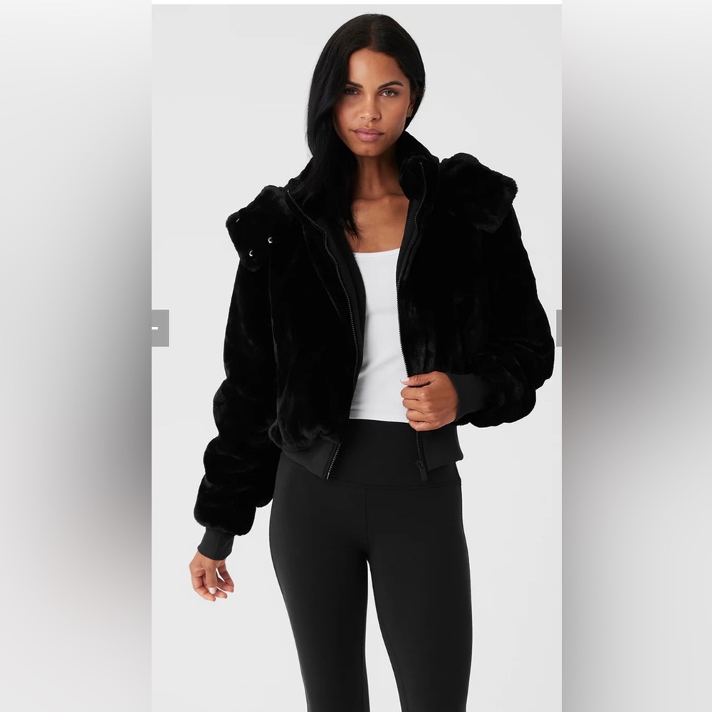 ALO Faux Fur Foxy Jacket in Black size Small